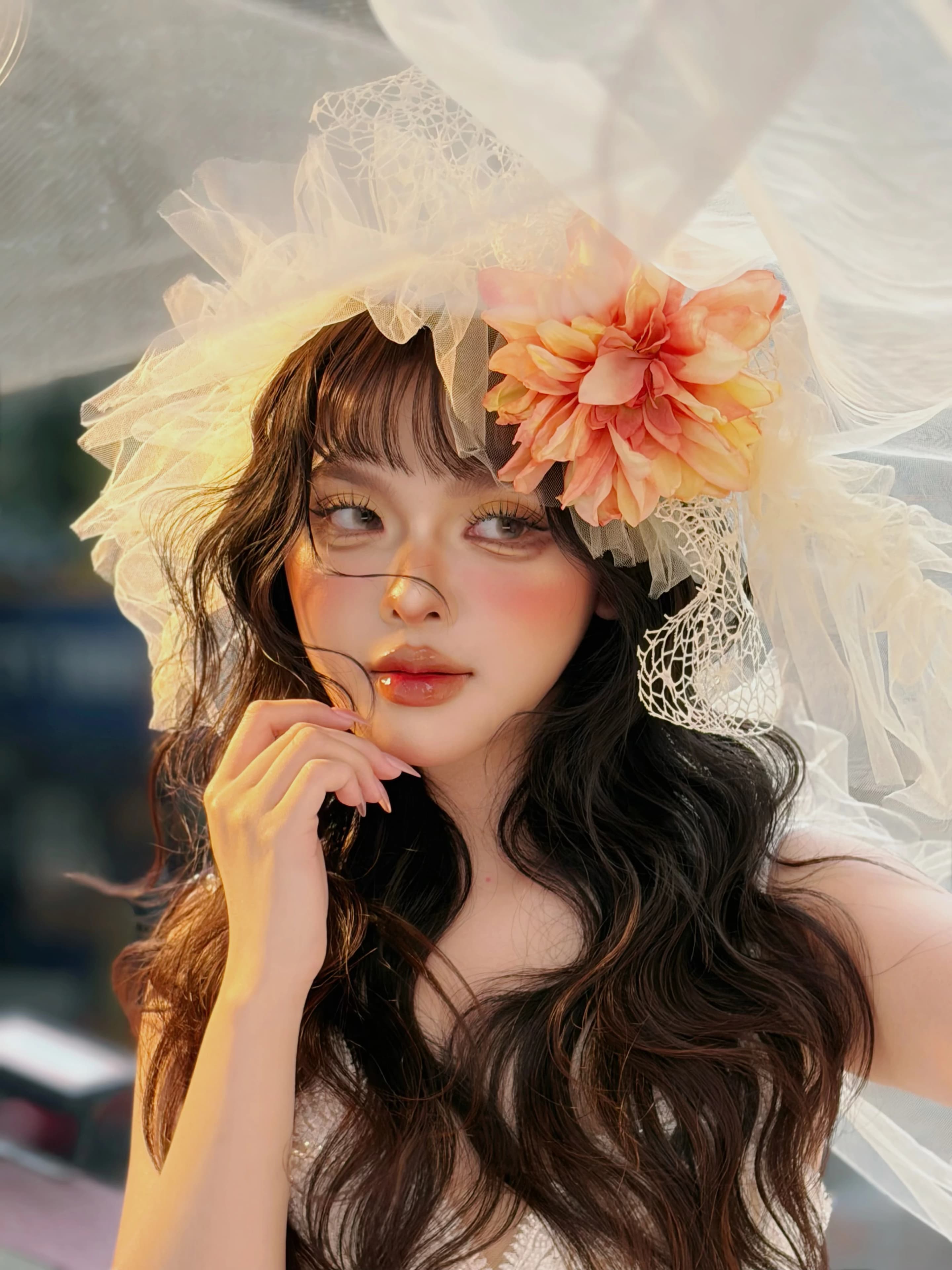 Cô dâu được d'Yen trang điểm tông tự nhiên trong trẻo trong ngày cưới tại Hà Nội